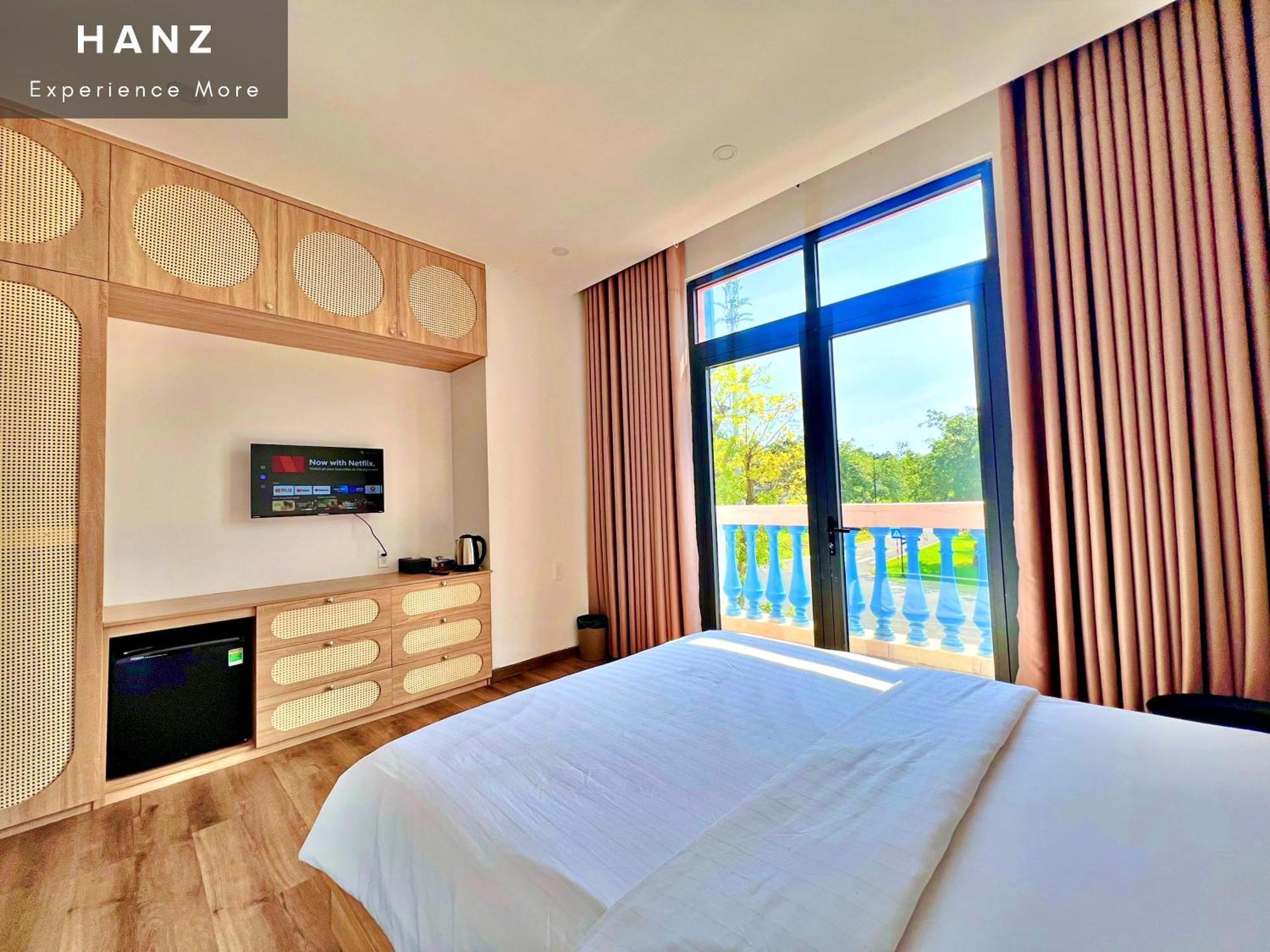 Hanz Sofia Grand Lago Phu Quoc Rum bild