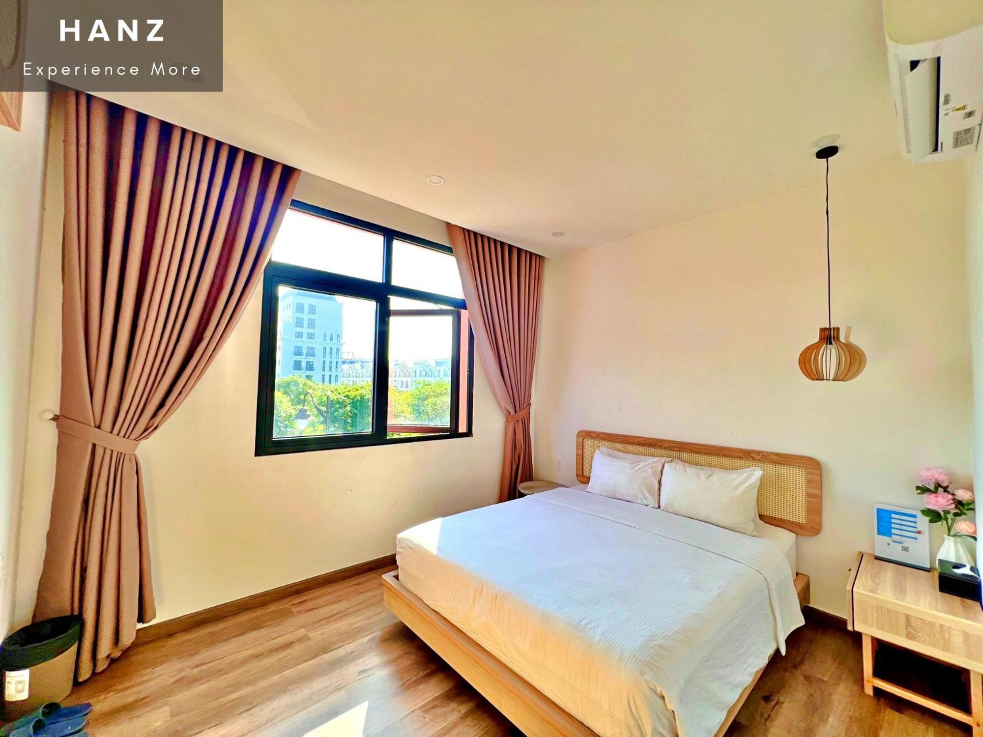 Hanz Sofia Grand Lago Phu Quoc Rum bild